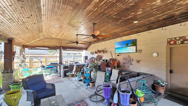 2170 Santa Cruz Lane, League City, TX 77573