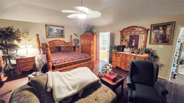 2170 Santa Cruz Lane, League City, TX 77573