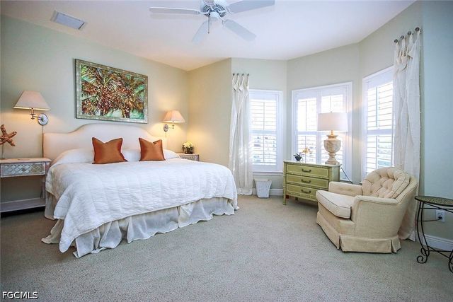 5425 Shearwater DR, Sanibel, FL 33957