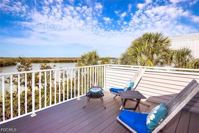 5425 Shearwater DR, Sanibel, FL 33957