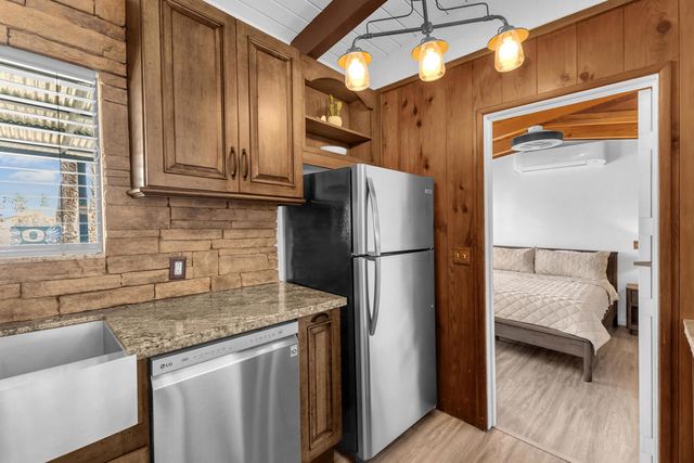 58200 Almonte Drive, La Quinta, CA 92253