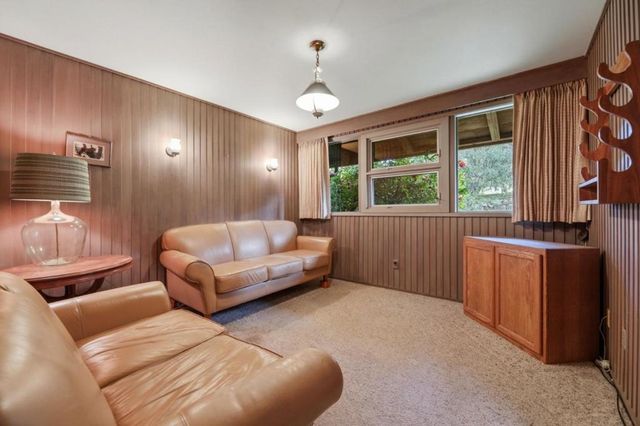 24733 Loma Prieta Avenue, Los Gatos, CA 95033