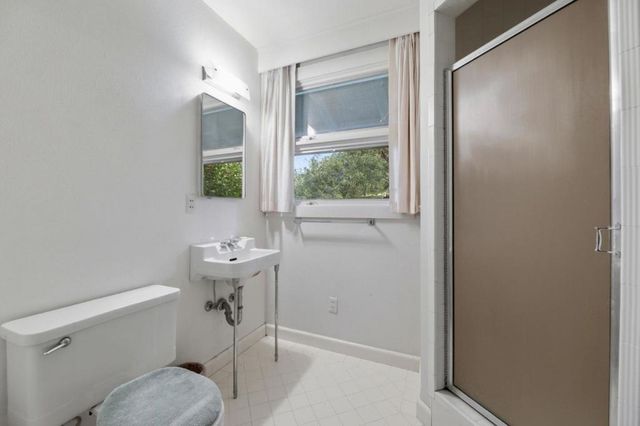 24733 Loma Prieta Avenue, Los Gatos, CA 95033