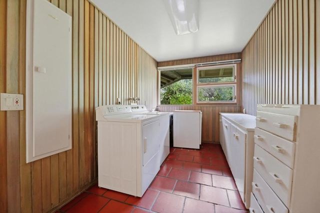 24733 Loma Prieta Avenue, Los Gatos, CA 95033