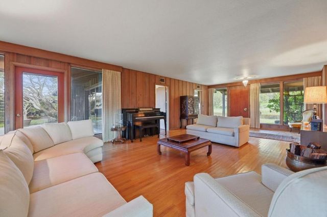 24733 Loma Prieta Avenue, Los Gatos, CA 95033