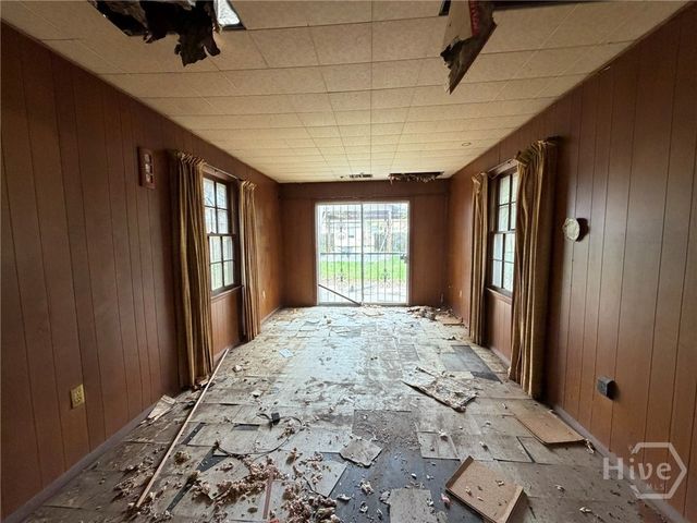 24 W 49th Street, Savannah, GA 31405