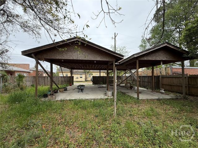 24 W 49th Street, Savannah, GA 31405