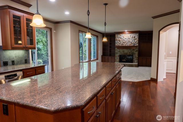 19626 NE 42nd Way, Sammamish, WA 98074