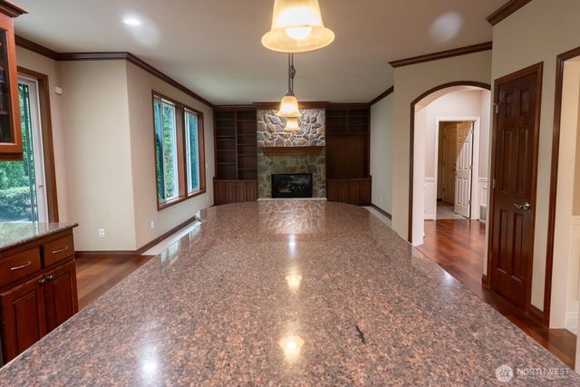 19626 NE 42nd Way, Sammamish, WA 98074
