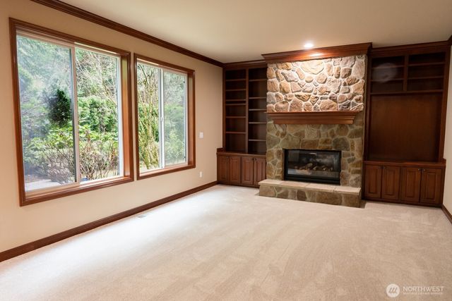 19626 NE 42nd Way, Sammamish, WA 98074