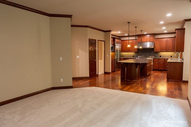 19626 NE 42nd Way, Sammamish, WA 98074