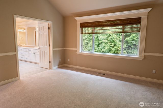 19626 NE 42nd Way, Sammamish, WA 98074