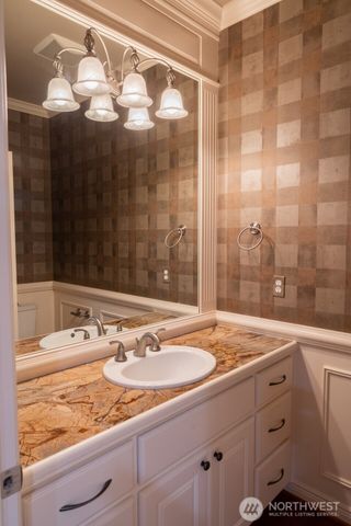 19626 NE 42nd Way, Sammamish, WA 98074