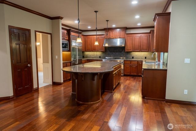 19626 NE 42nd Way, Sammamish, WA 98074