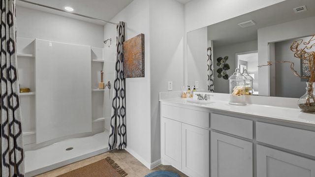434 LUBBOCK Drive, Azle, TX 76020