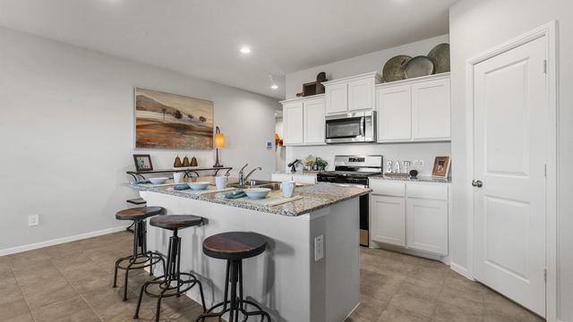 434 LUBBOCK Drive, Azle, TX 76020