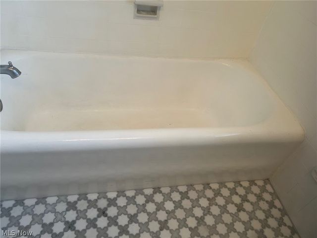 3448 Lynnfield Road, Shaker Heights, OH 44122
