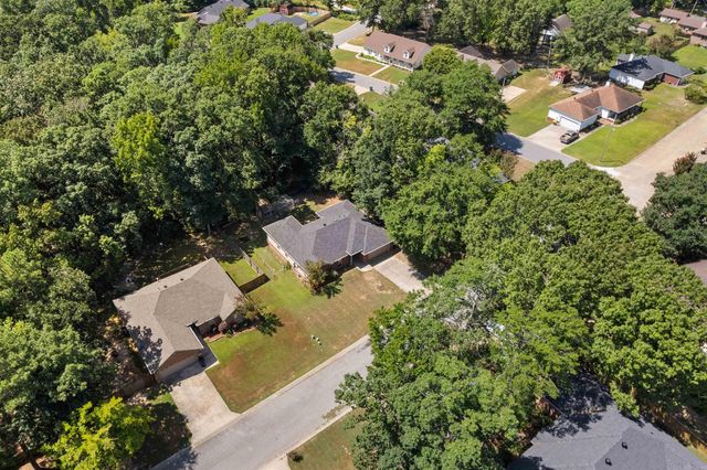 3013 Greenbrier Drive, Benton, AR 72015