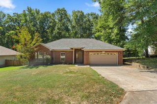 3013 Greenbrier Drive, Benton, AR 72015