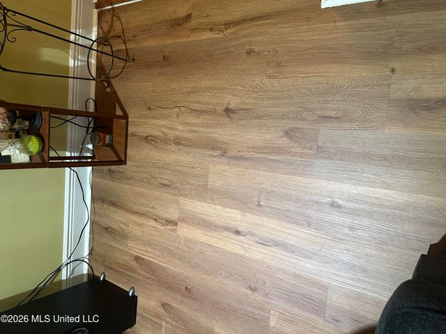 312 E Magnolia Place, Pearl, MS 39208