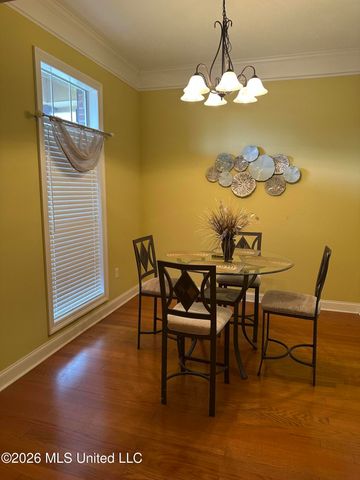 312 E Magnolia Place, Pearl, MS 39208