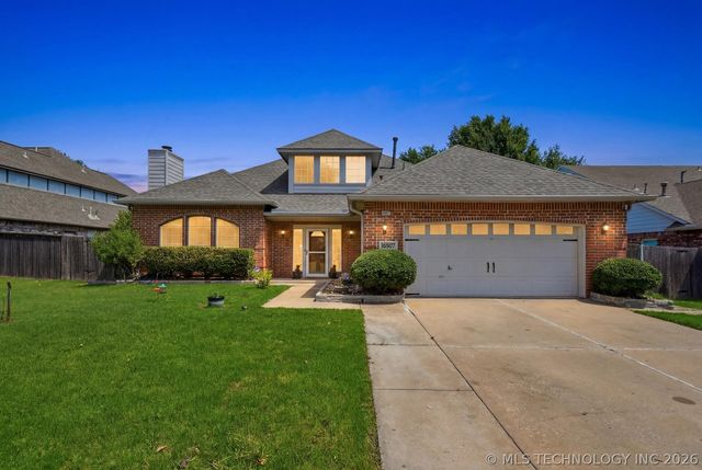10907 E 74th Street, Tulsa, OK 74133