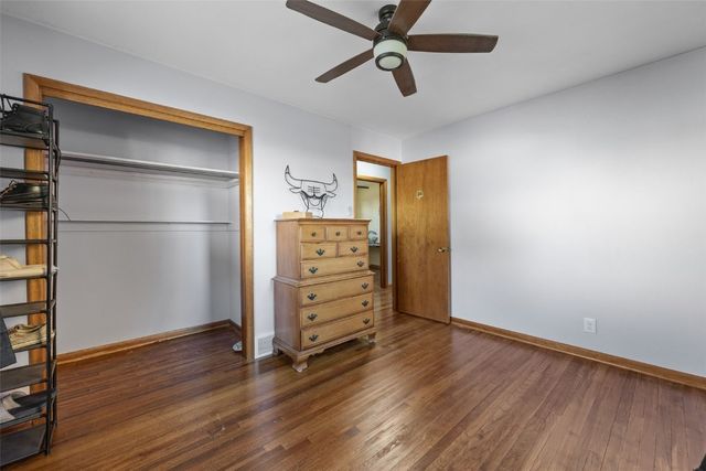 2500 1st Avenue, Marion, IA 52302