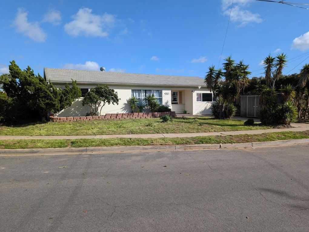 3861 Hiawatha Way, San Diego, CA 92117