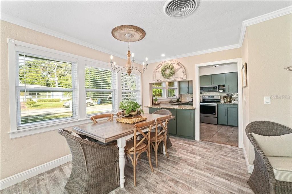 Image 11 of property listing at 1407 21ST STREET W, Bradenton, FL 34205