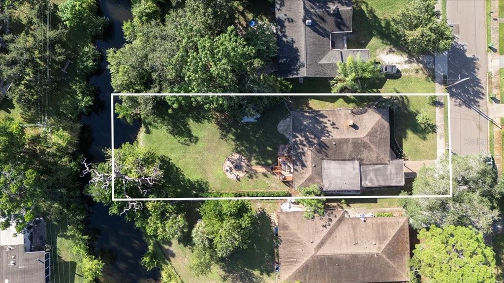 Image 7 of property listing at 1407 21ST STREET W, Bradenton, FL 34205