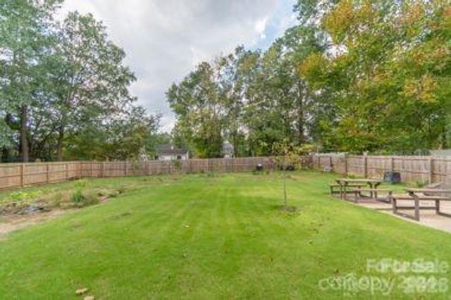 7115 Powder Mill Place, Charlotte, NC 28277