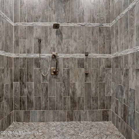 7411 Woodland Drive, Pass Christian, MS 39571