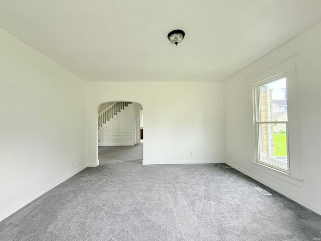 1323 W Euclid Avenue, Marion, IN 46952