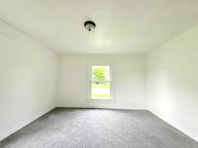 1323 W Euclid Avenue, Marion, IN 46952