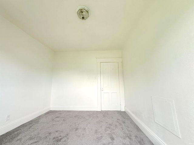 1323 W Euclid Avenue, Marion, IN 46952