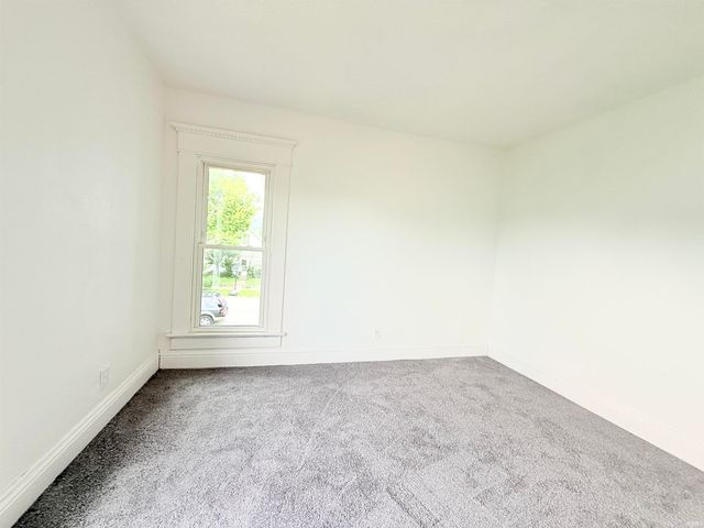 1323 W Euclid Avenue, Marion, IN 46952