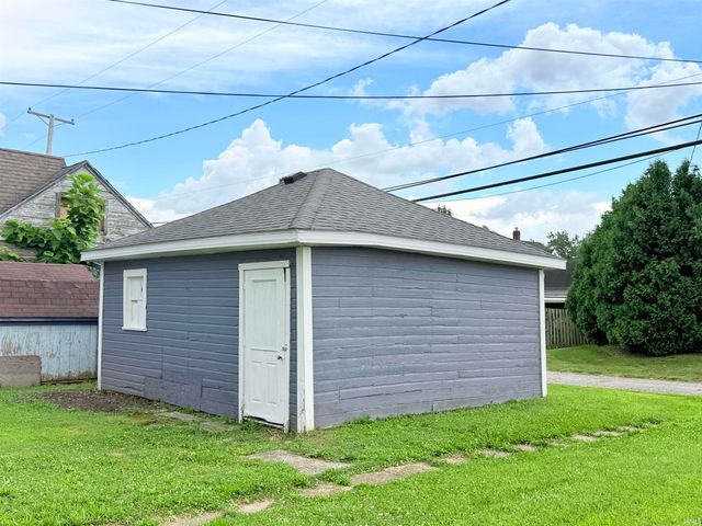 1323 W Euclid Avenue, Marion, IN 46952