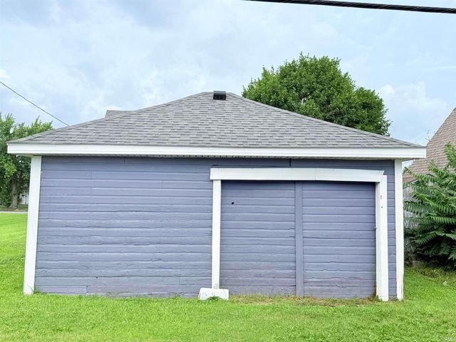 1323 W Euclid Avenue, Marion, IN 46952