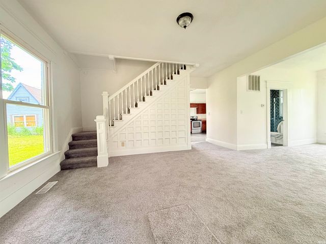 1323 W Euclid Avenue, Marion, IN 46952