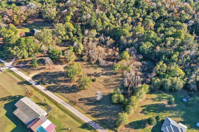 230 County Road 3373, Cleveland, TX 77327