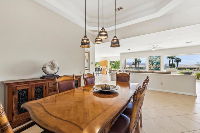 36824 Emerald, Palm Desert, CA 92211
