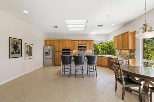 36824 Emerald, Palm Desert, CA 92211