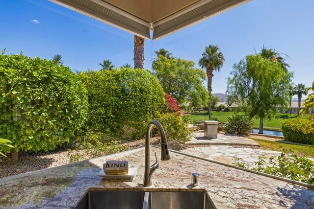 36824 Emerald, Palm Desert, CA 92211