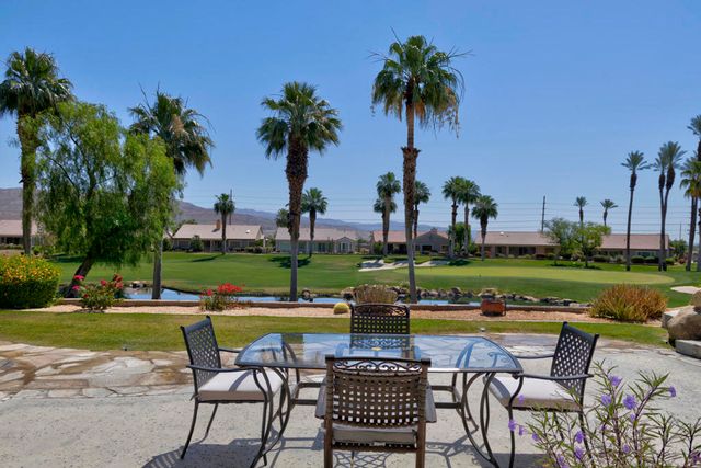 36824 Emerald, Palm Desert, CA 92211