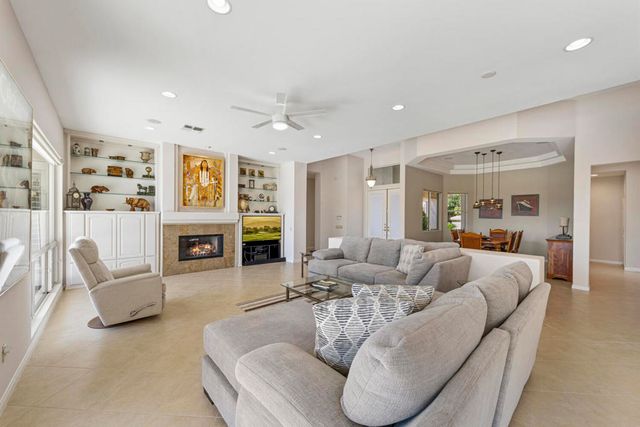 36824 Emerald, Palm Desert, CA 92211