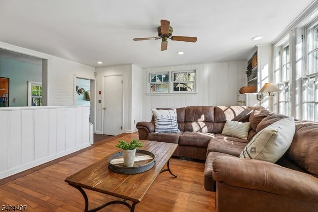 73 Harvard Ave, Maplewood Twp., NJ 07040