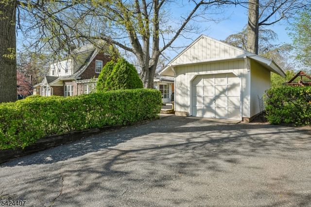 73 Harvard Ave, Maplewood Twp., NJ 07040