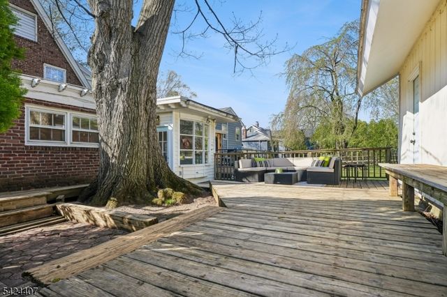 73 Harvard Ave, Maplewood Twp., NJ 07040