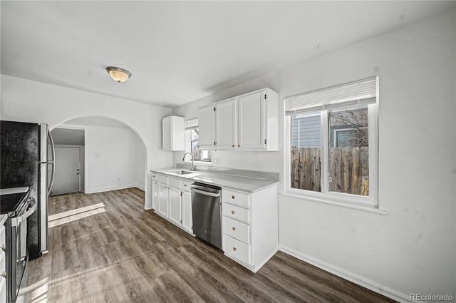 1764 Oakland Street, Aurora, CO 80010