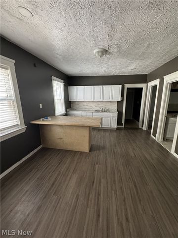 10209 Elwell Avenue, Cleveland, OH 44104
